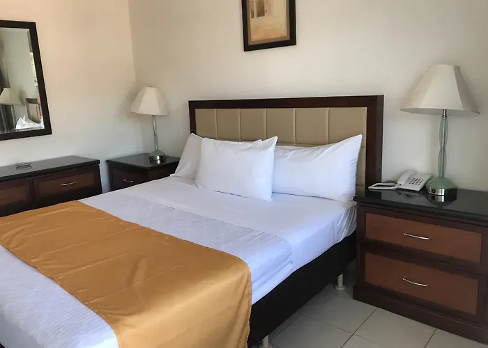 Hotel Guillen Jr